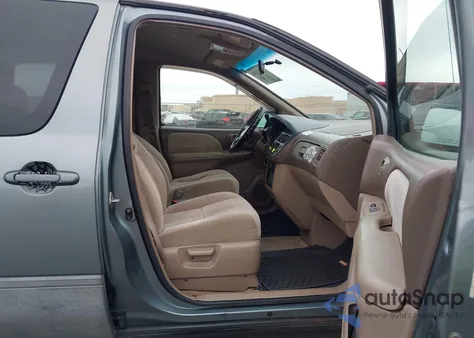 2000 Toyota Sienna Ce from USA, damaged, VIN 4T3ZF19C7YU283142